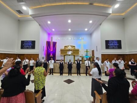 Viernes del Baño de la Limpieza Espiritual en el Templo de la Fe
